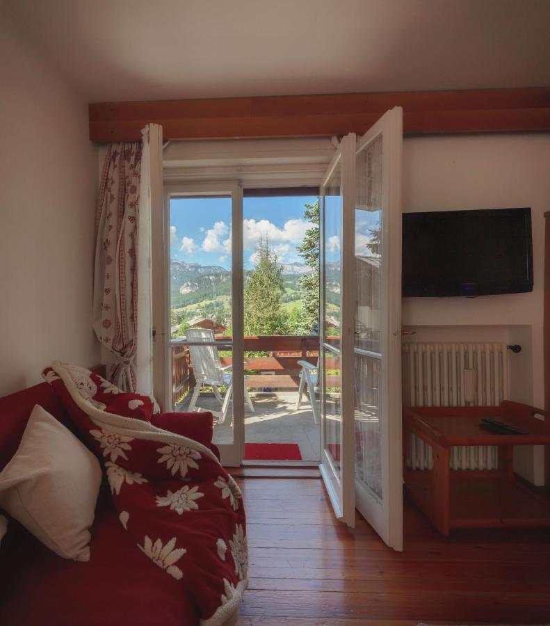 Cortina-House Cortina dʼAmpezzo Exterior foto